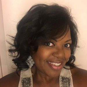 Meet your Posher, Natasha